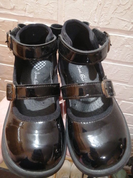 Шикарные туфли для девочки