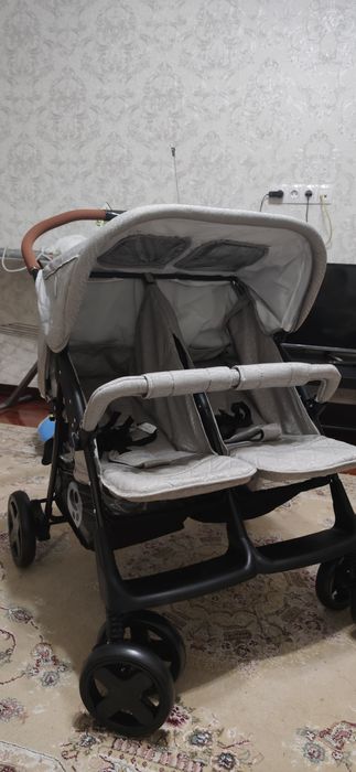 Продам коляску для двойни