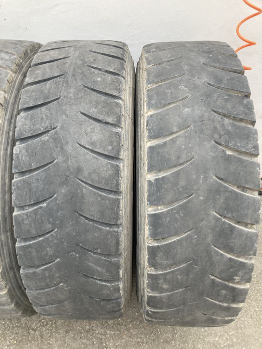 Гуми за камиин 315-80-22.5