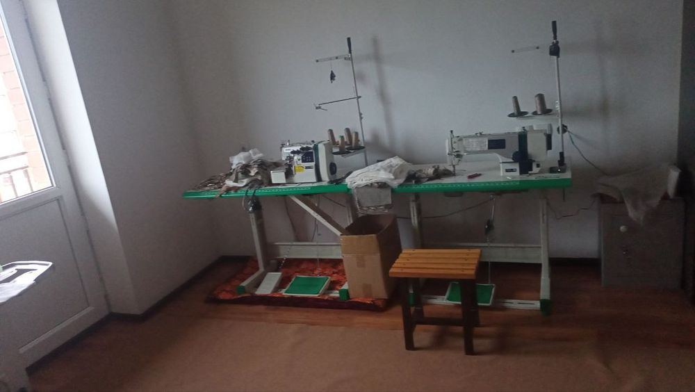 Yangiyo‘l shahar massiv yangi domda 2 xonali uy sotiladi.