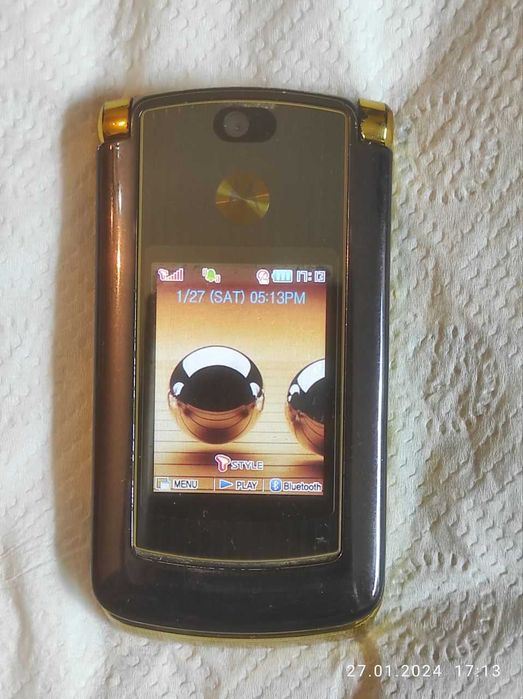 Motorola v9 Перфектум.