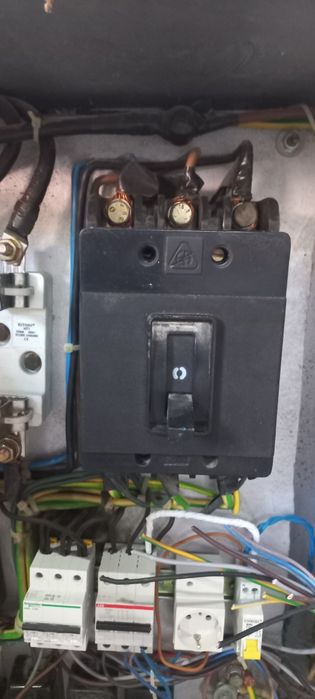 Tablou electric / sigurante / Usol 250 A