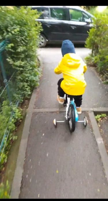 Vând 2 biciclete