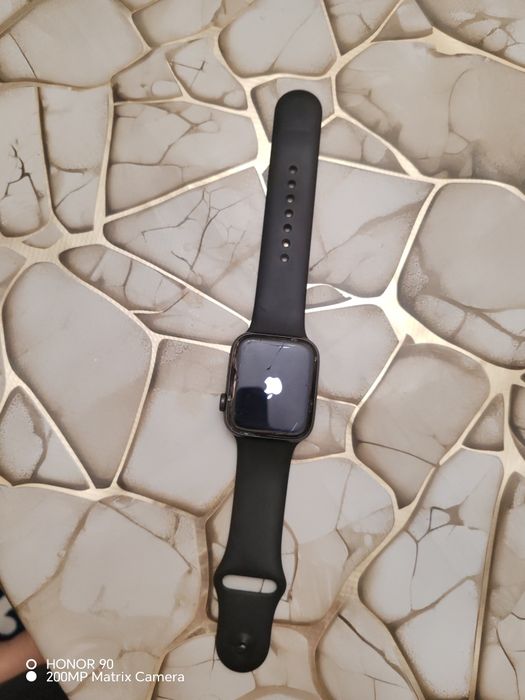 Apple Watch se часы