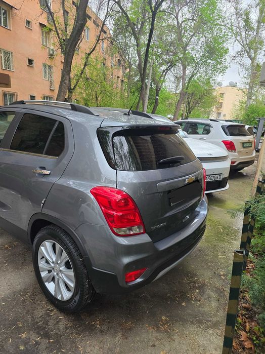 Tracker 1 Premier 2020