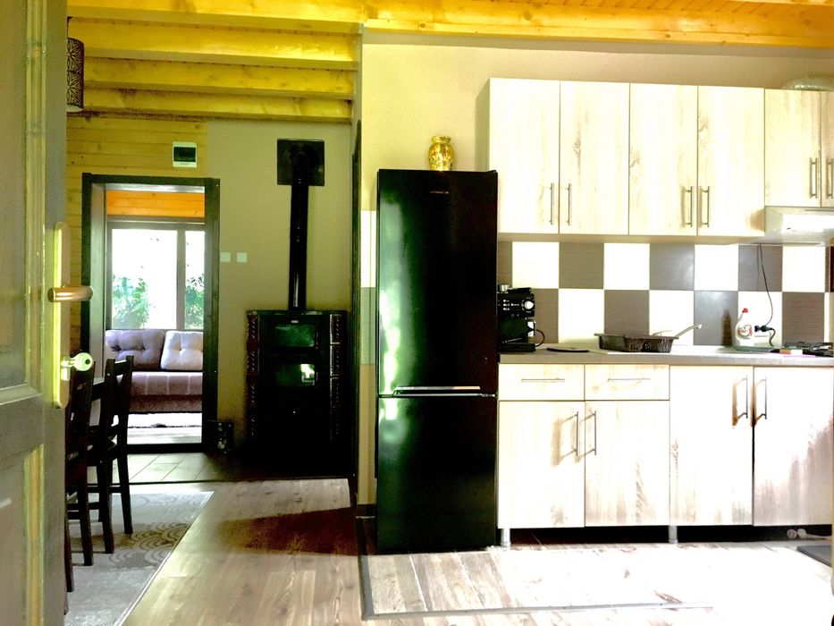 Inchiriere cabana Lotus