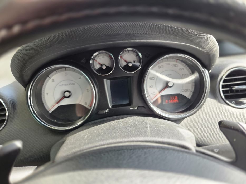 Peugeot 308 2009 diesel, 4.000 € — imagine 4