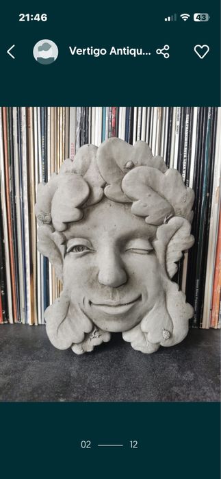 Антикварна глава скулптура фигура статуя горски дух зеления човек фавн