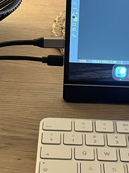 Комплект -Mac Mini M1 2020, Монитор Arzopa 16.1 инча, Apple клавиатура