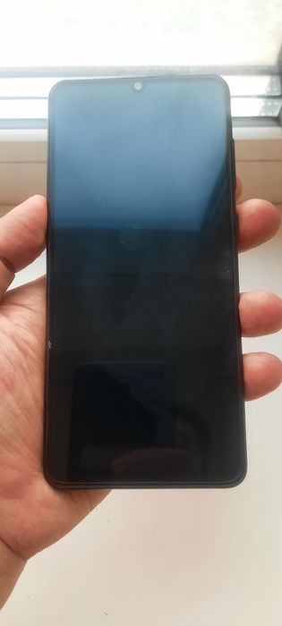Продам Samsung A31