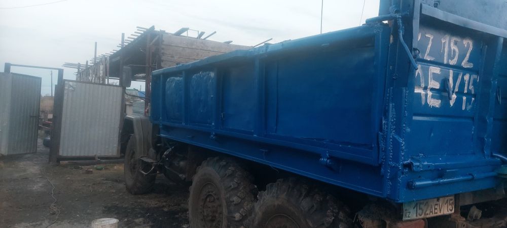 Продам зил 131 с двигателем ямз 236