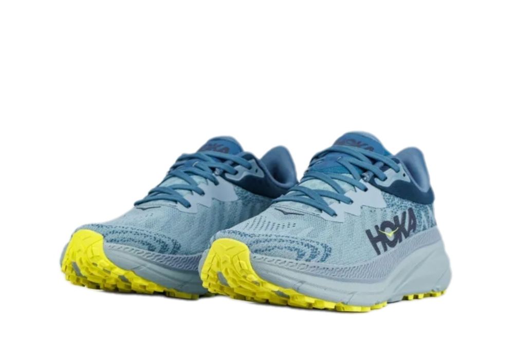 H O K A    Challenger ATR 7