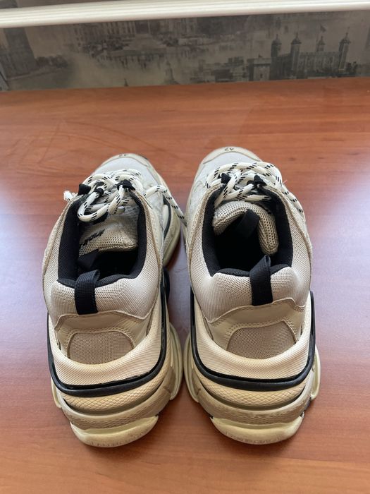 Balenciaga triple S