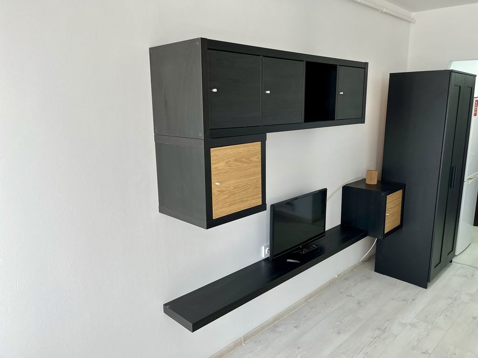 Garsoniera de vanzare in blocul upet Bd Independentei