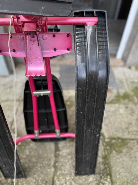 Шейна Чук и Гек с кормило - розова на Барби