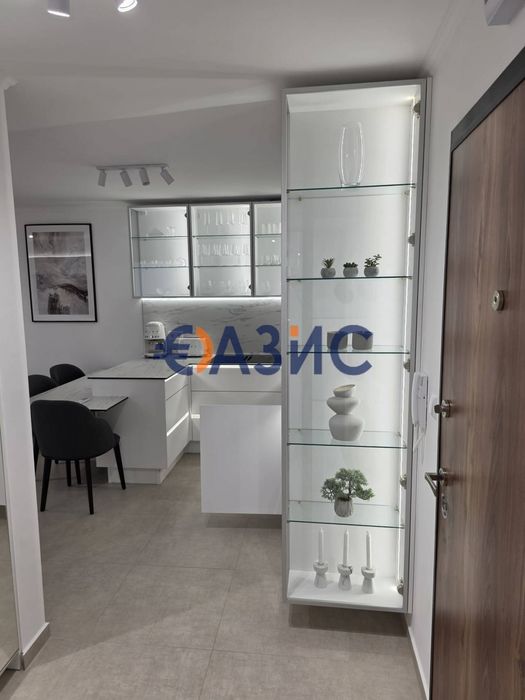 Апартамент с 1 спалня в комплекс Полар Стар, 53 кв. м., Свети Влас,