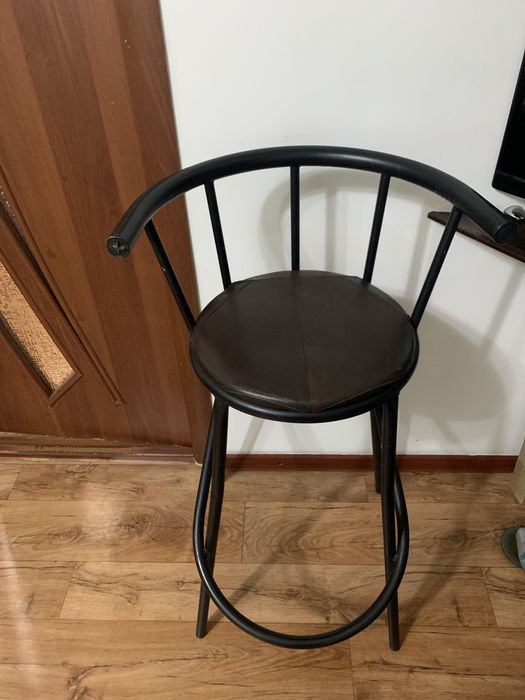 Стул барный железный