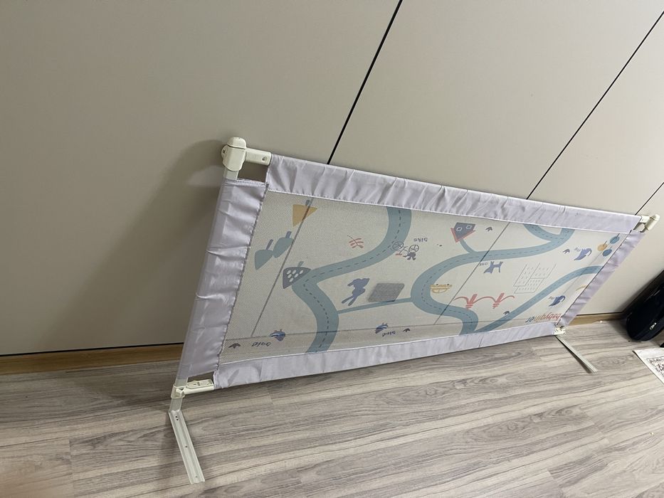 Бортик для кровати