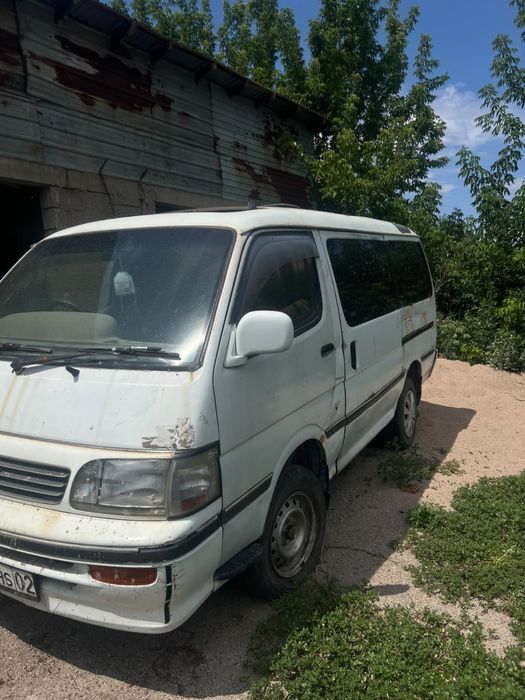 Toyota Hiace 1996