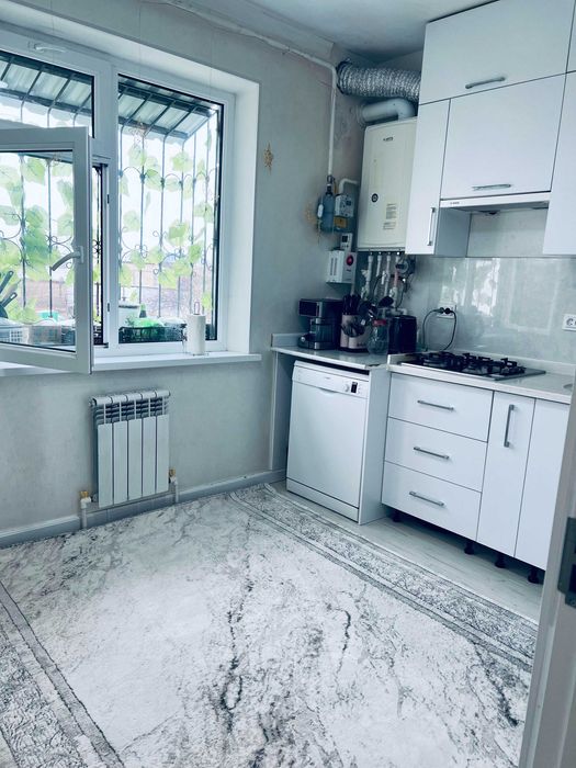 Yangi ta’mirlangan 2 xonali uy, 59 kv.m