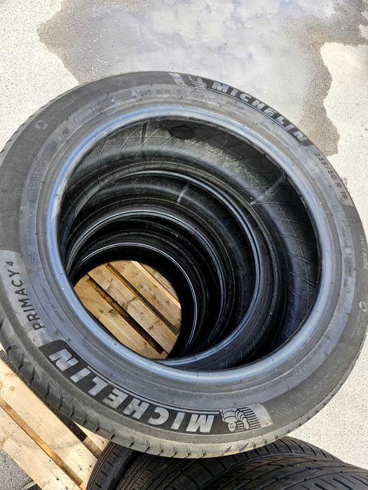 Гуми Michelin 235/50/19