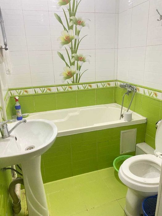 Сдам ул. Бабура, ТЦ NEXT, 3- комнатную,  с обстановкой