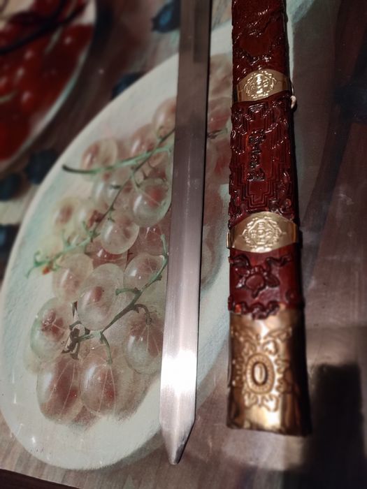 Меч ,антика за декорация