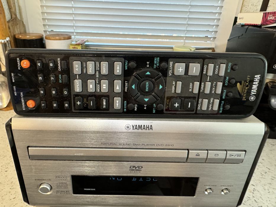 Yamaha RX-E810 дистанционно