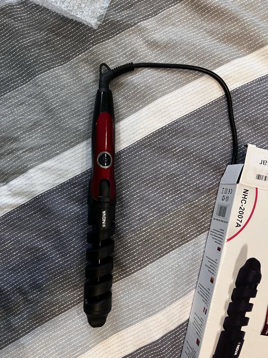 Маша за къдрици