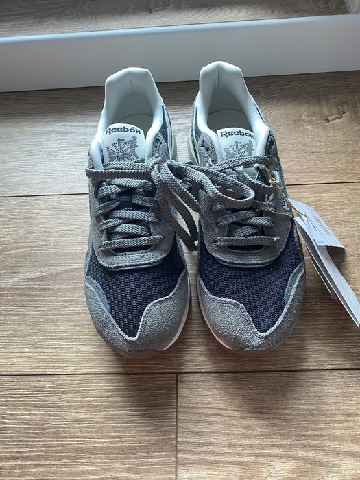 Reebok marimea 39