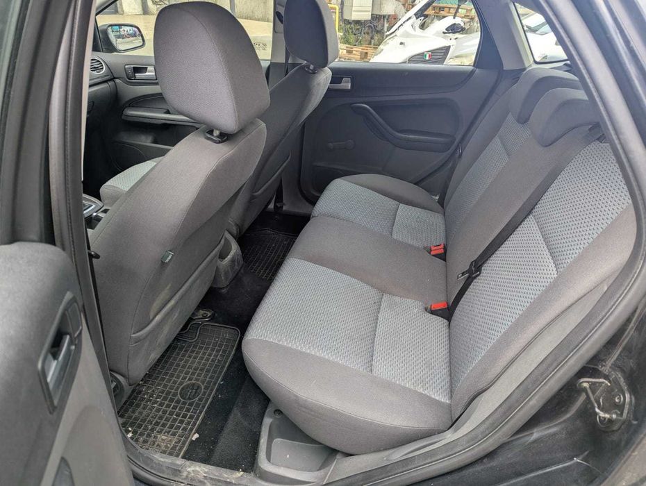 Vand schimb cu duba mare ford focus, 2005, diesel