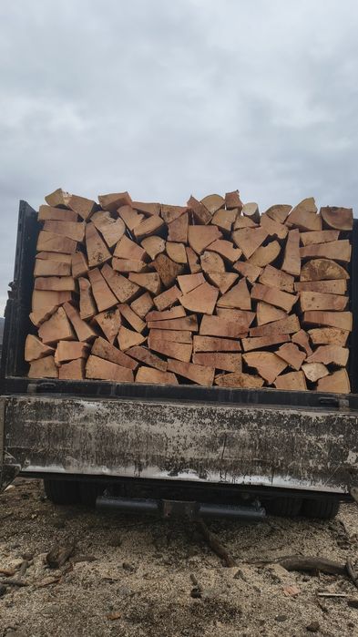 Lemn de foc esență tare...