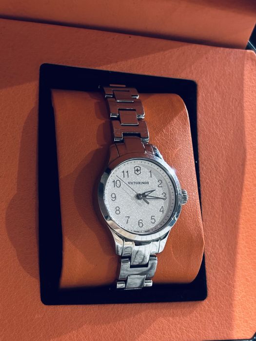 Ceas original Victorinox Alliance XS – Swiss Made – Ref. 241840