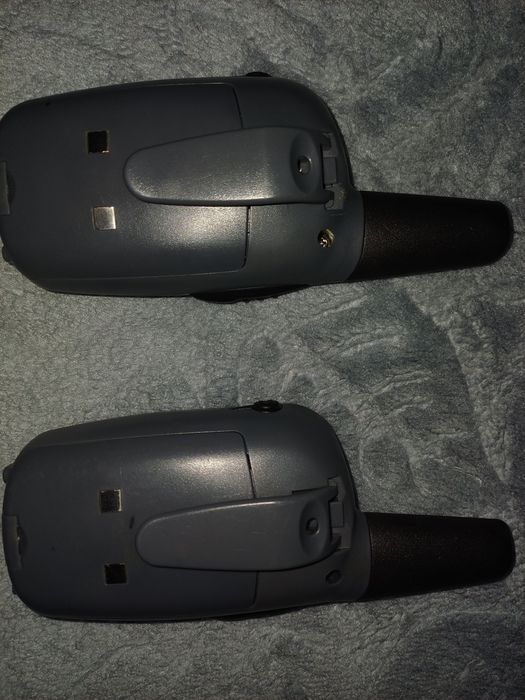2 statii emisi receptie Walkie Talkie