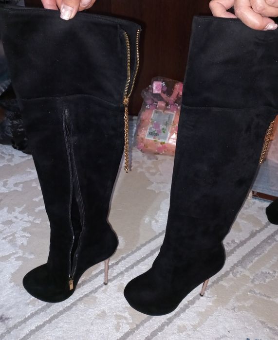 Ботфорд и каблук