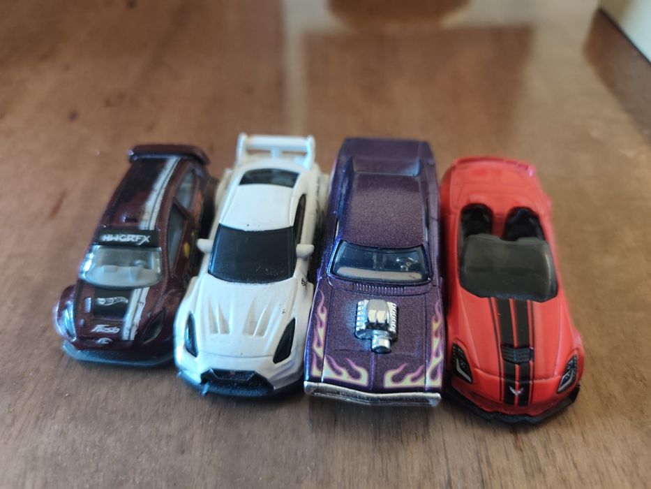 Hot wheels колички