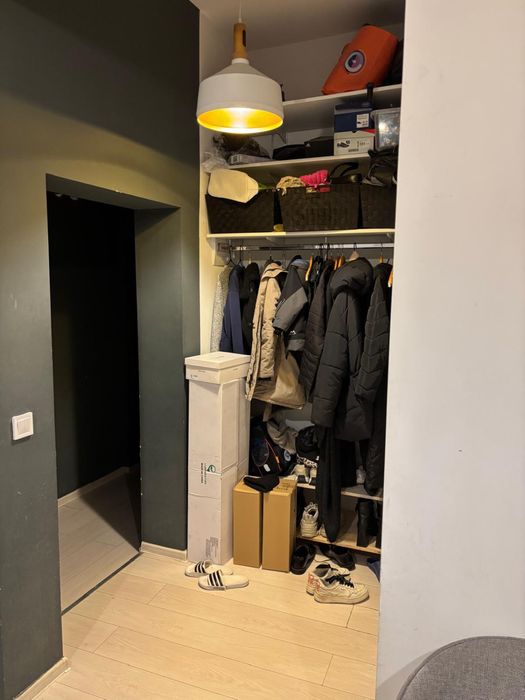 Inchiriez ap3 camere, 2 bai, 2 balcoane cal. Nationala