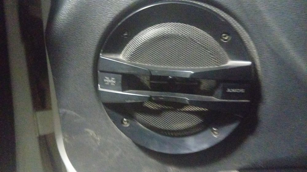 Продам . Авто магнитола+ 4 колонок.