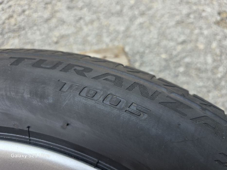 4бр. летни гуми 225/55/17 Bridgestone