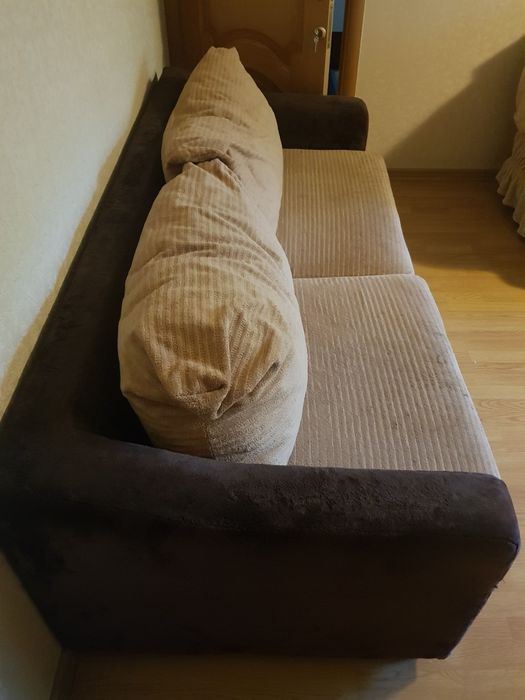 Продам диван мягкий и приятный