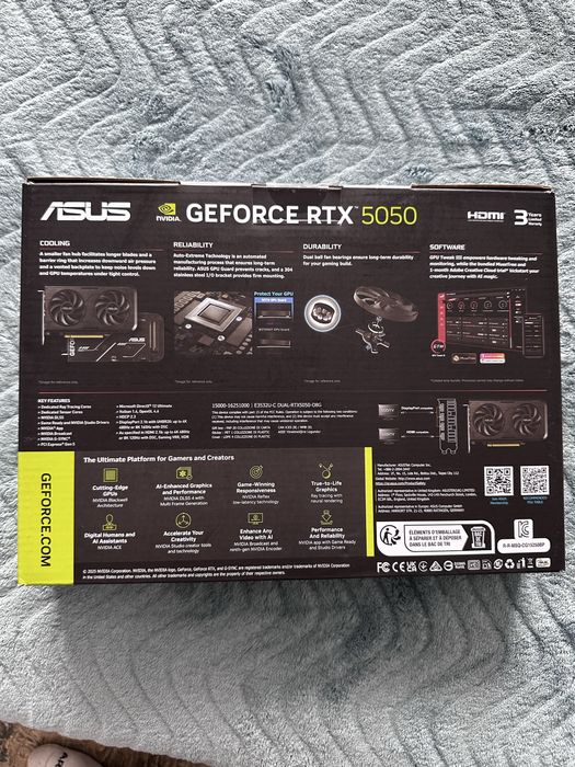 Vand placa video Nvidia Geforge RTX 5050 sigilata
