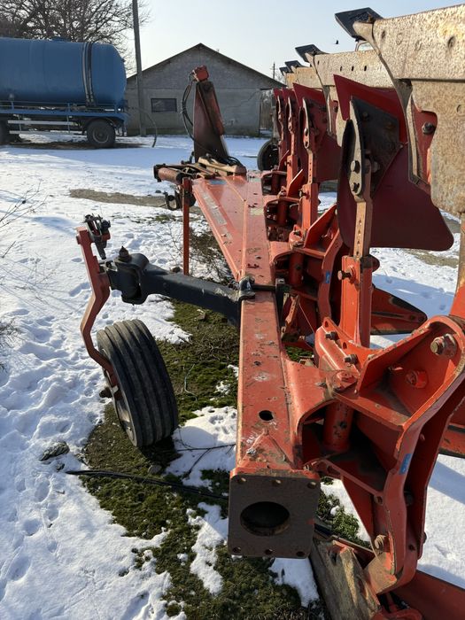 Vand urmatoarele utilaje