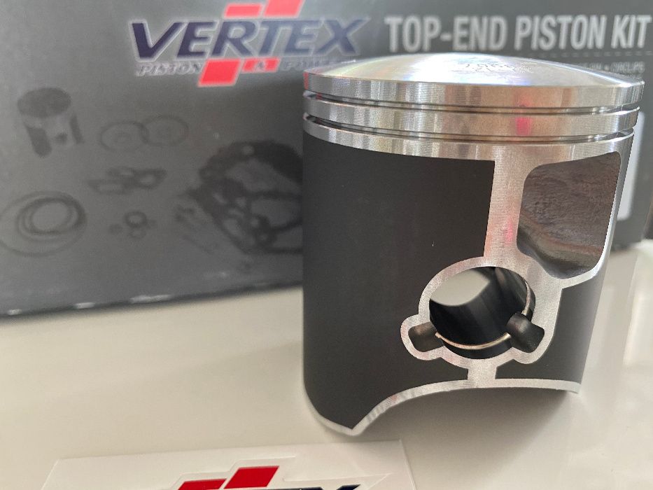 НОВ Топ енд VERTEX бутало гарнитури лагер 2005 KTM SX250 EXC250 2006