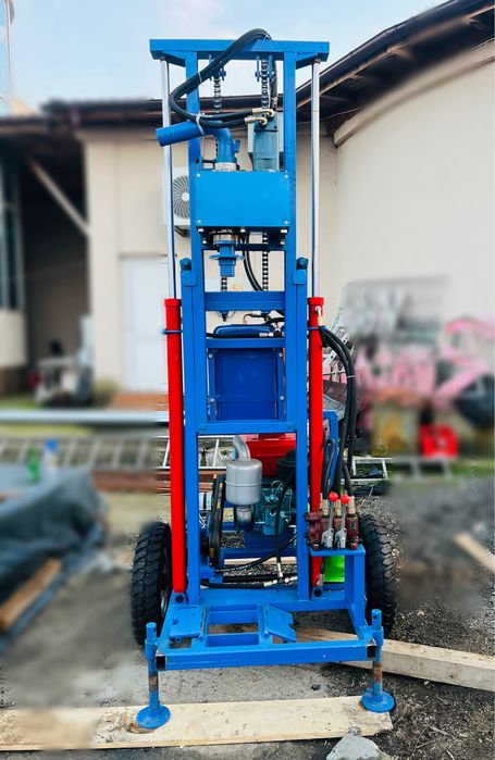 Masina foraj ,instalatie foraj ,foreza ,puturi ,utilaj pompa noroi