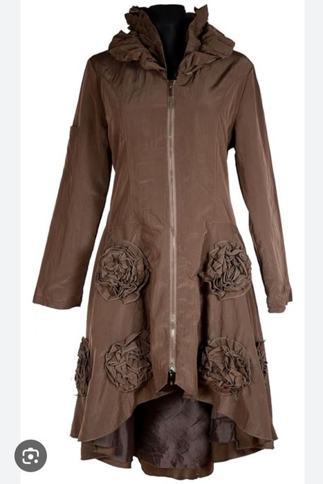 Палто тренч асиметрично с колан