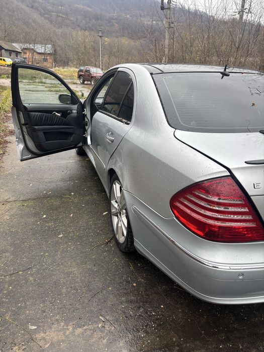 Mercedes w211 320 cdi pt dezmembrat