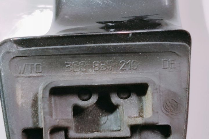 Maner Usa  dreapta 3C0837210DE Volkswagen VW Passat B6