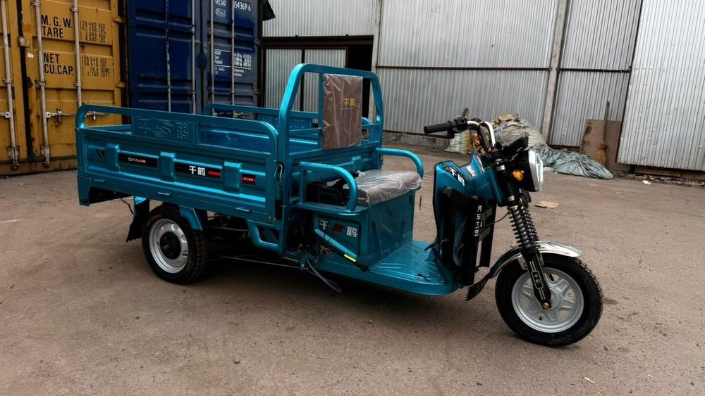 муравей новый мотоцикл