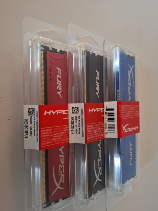 Продавам нови рам памети Kingston hyper X fury.