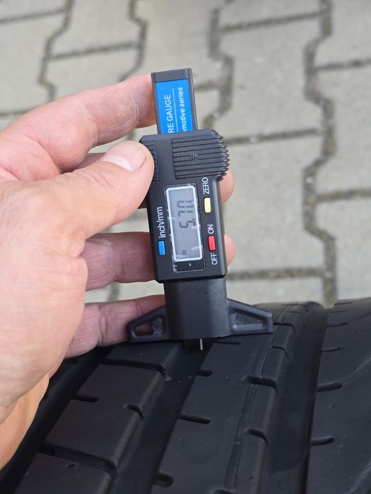 265 35 20 Pirelli